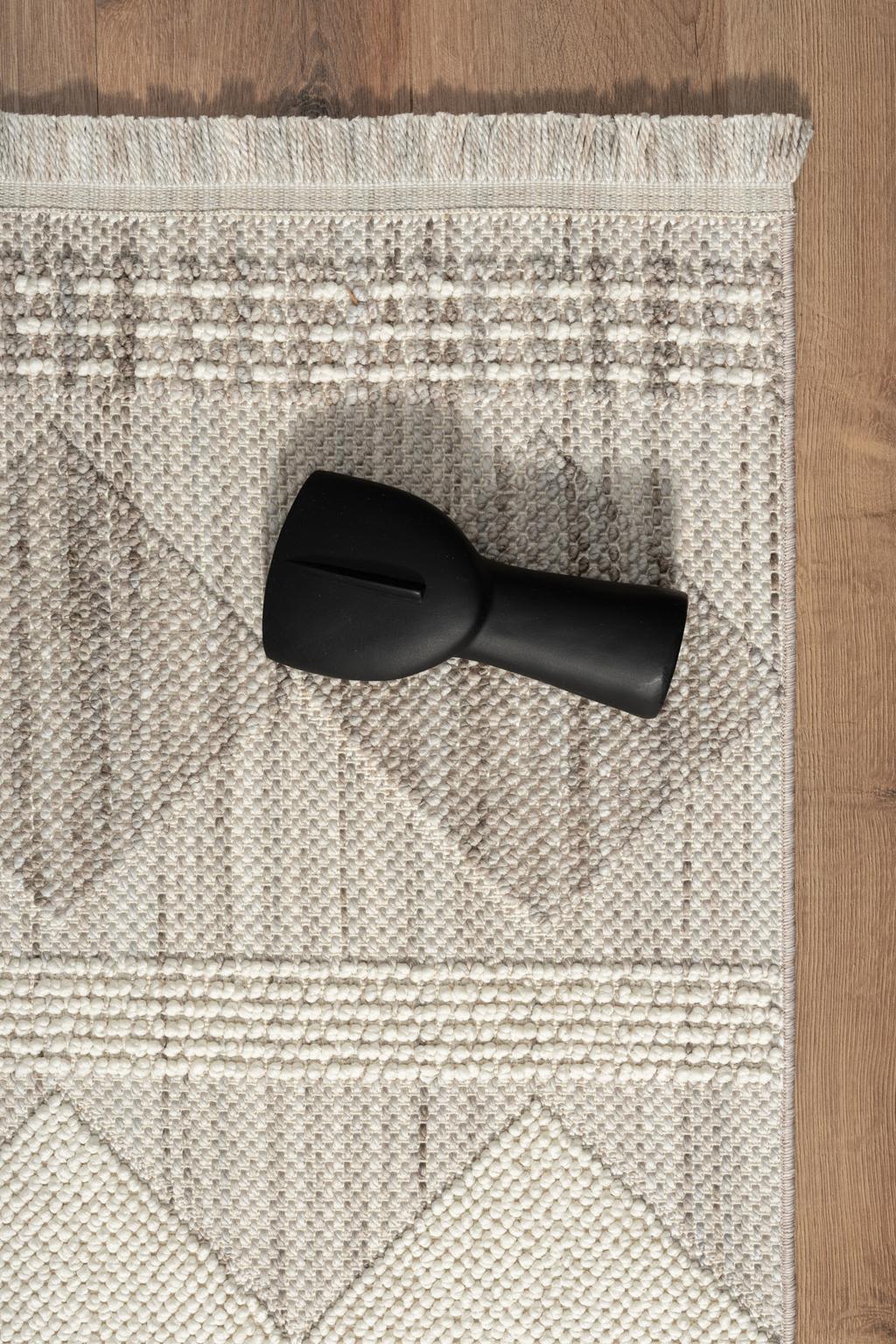 ATINA NEUTRAL detail 2