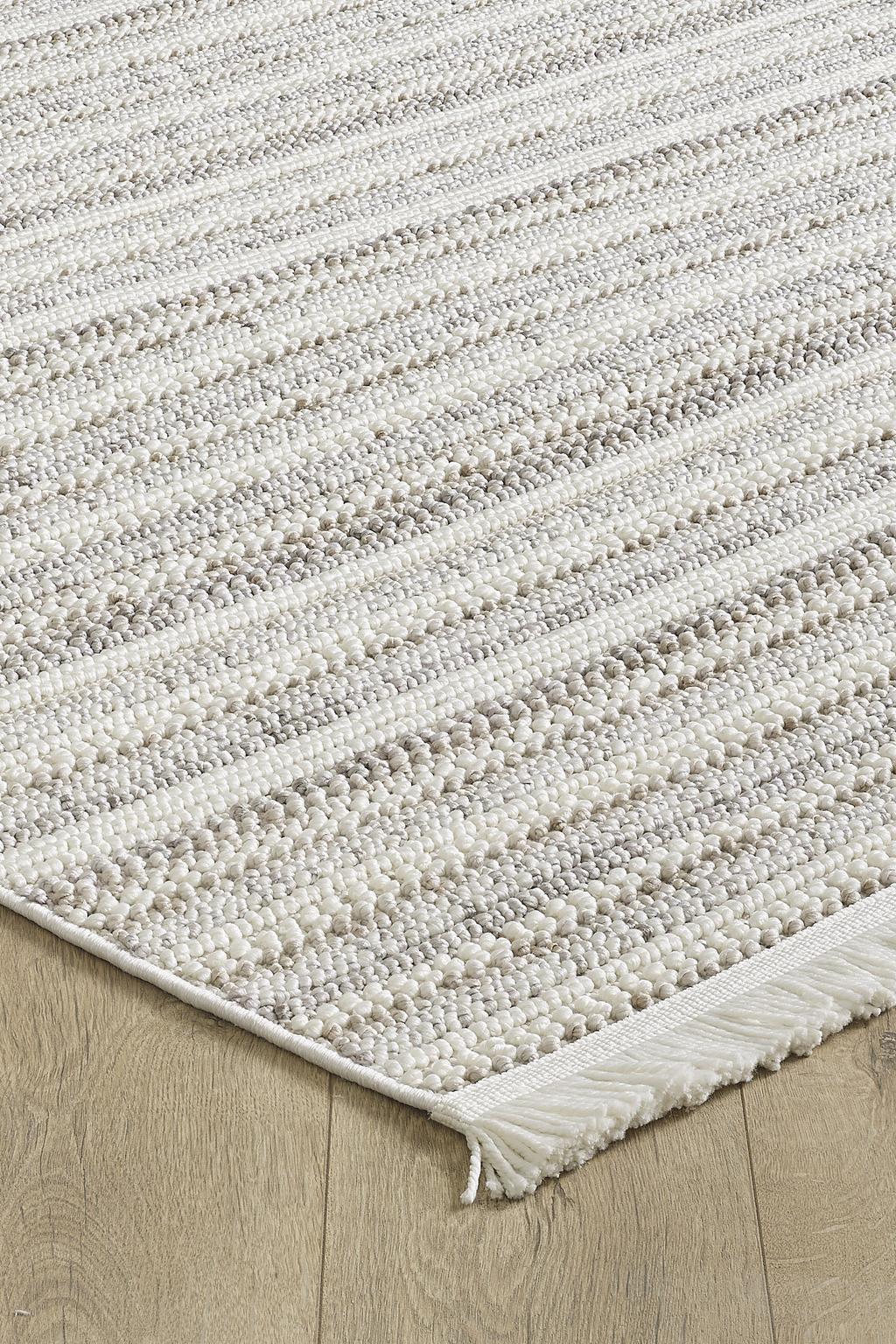 ATINA PEARL detail 3